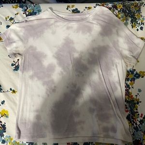 Ribbed white/light purple tee shirt